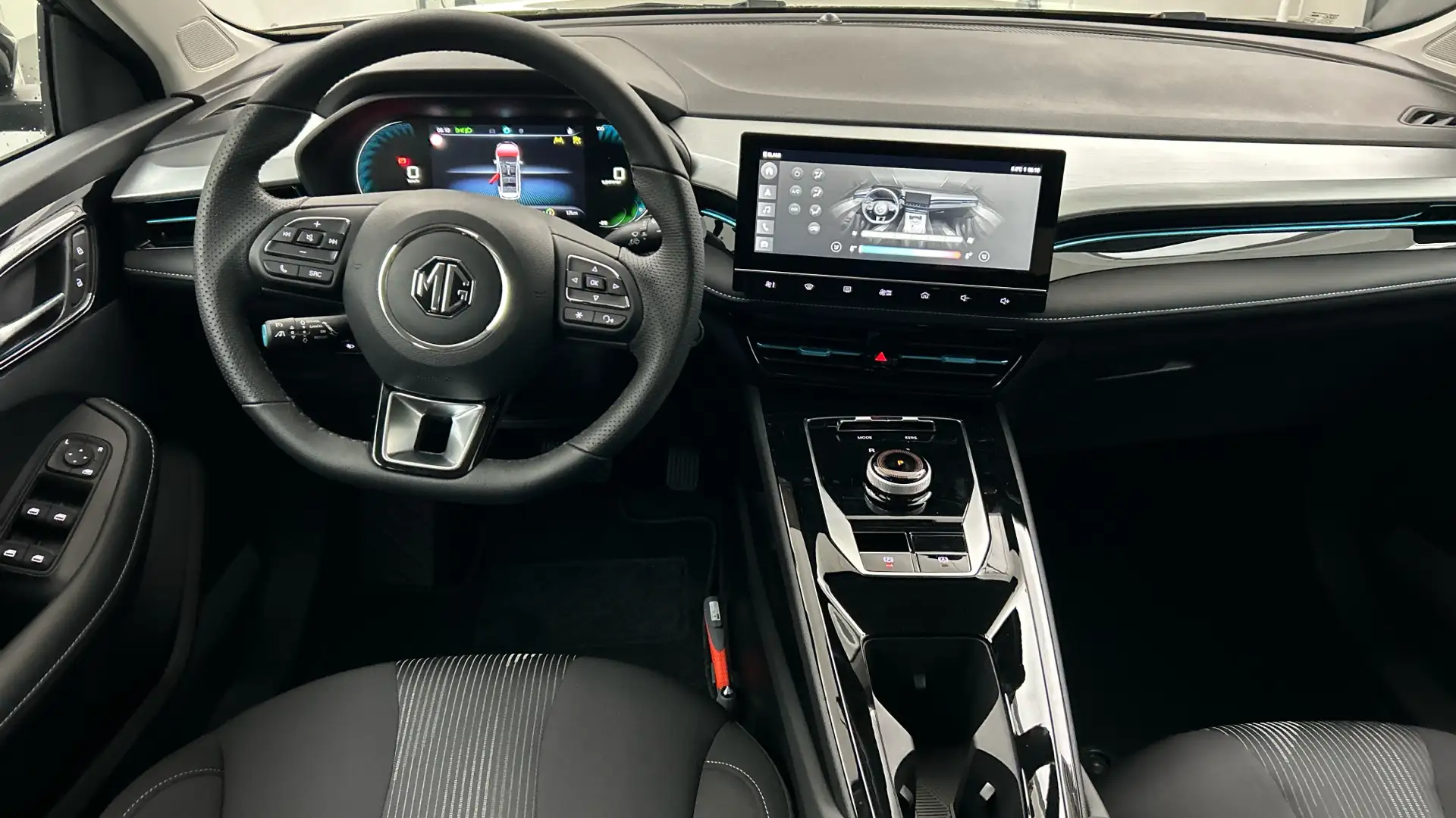 MG MG5 Electric STANDARD RANGE COMFORT 50 KWH | Navi | Ca Schwarz - 2