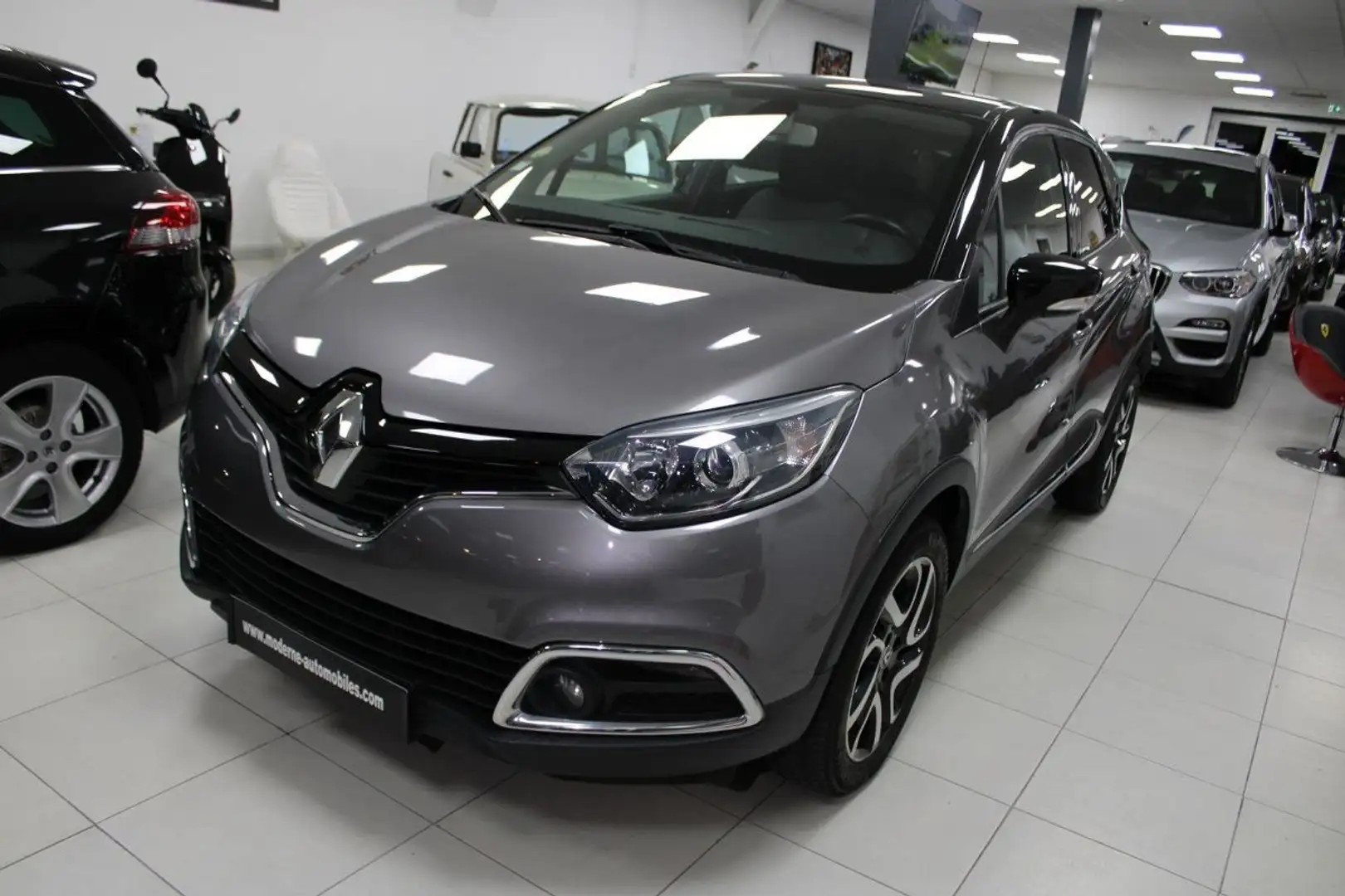 Renault Captur 1.5 DCI 90CH STOP&START ENERGY INTENS ECO² EURO6 2015 Gris - 1