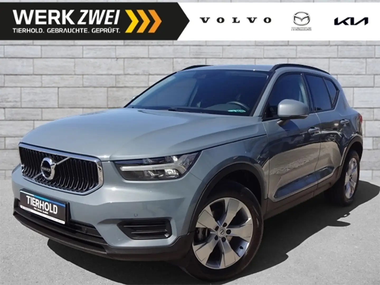 Volvo XC40 T3 Momentum Core 2WD BLIS Navi Kamera Gris - 1