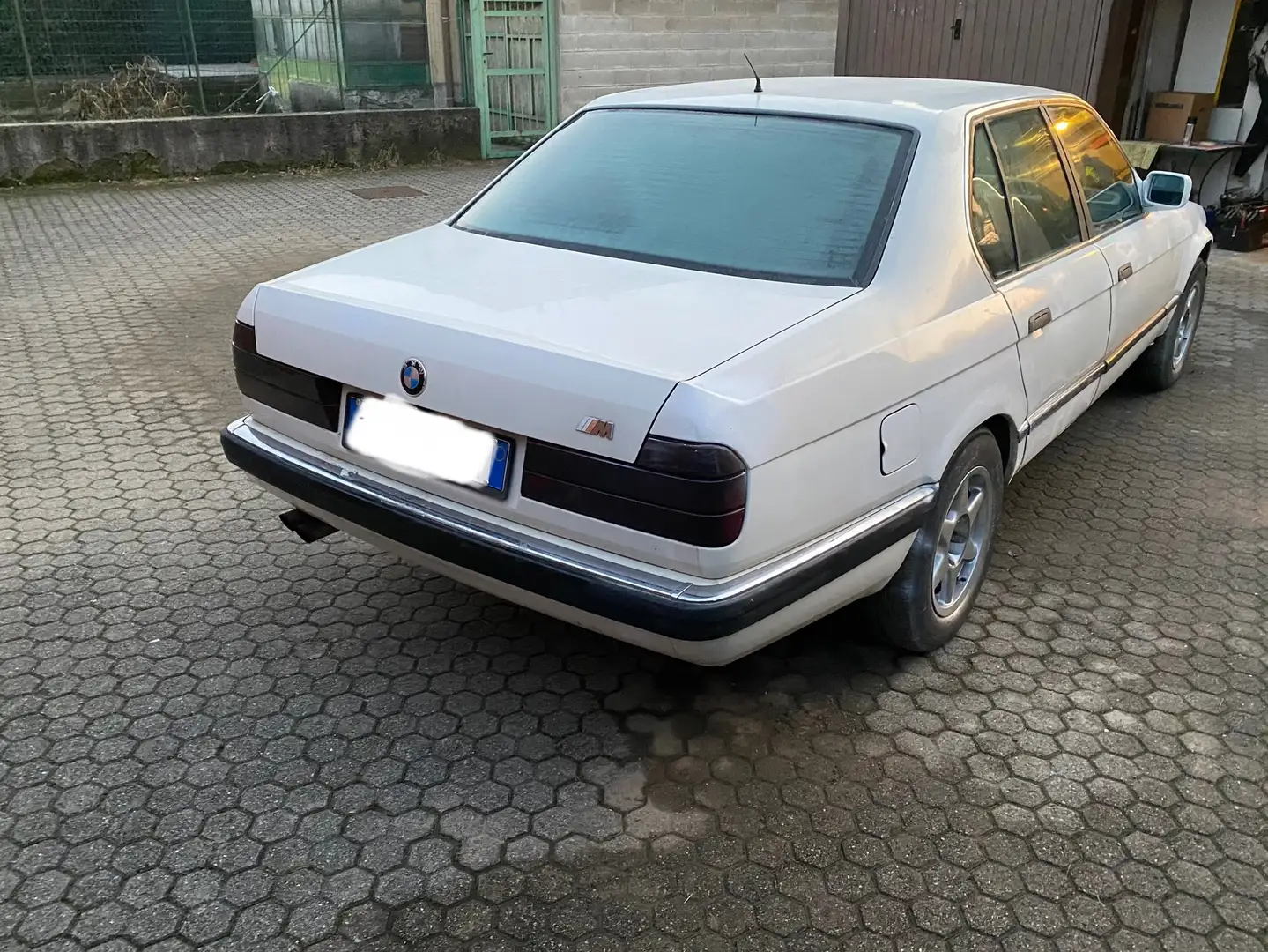 BMW 730 730i Biały - 2