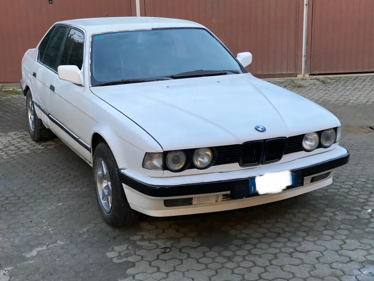 BMW 730 730i Bílá - 1