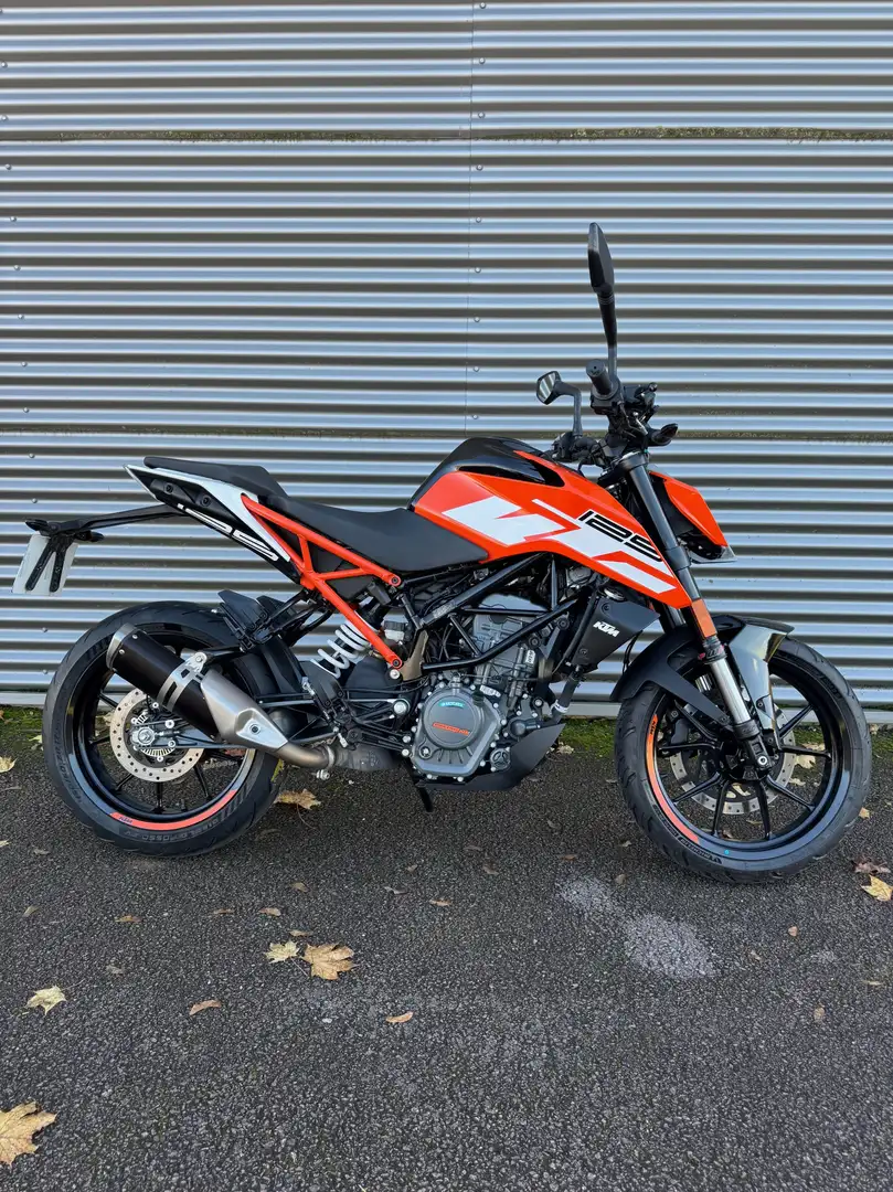 KTM 125 Duke - 2