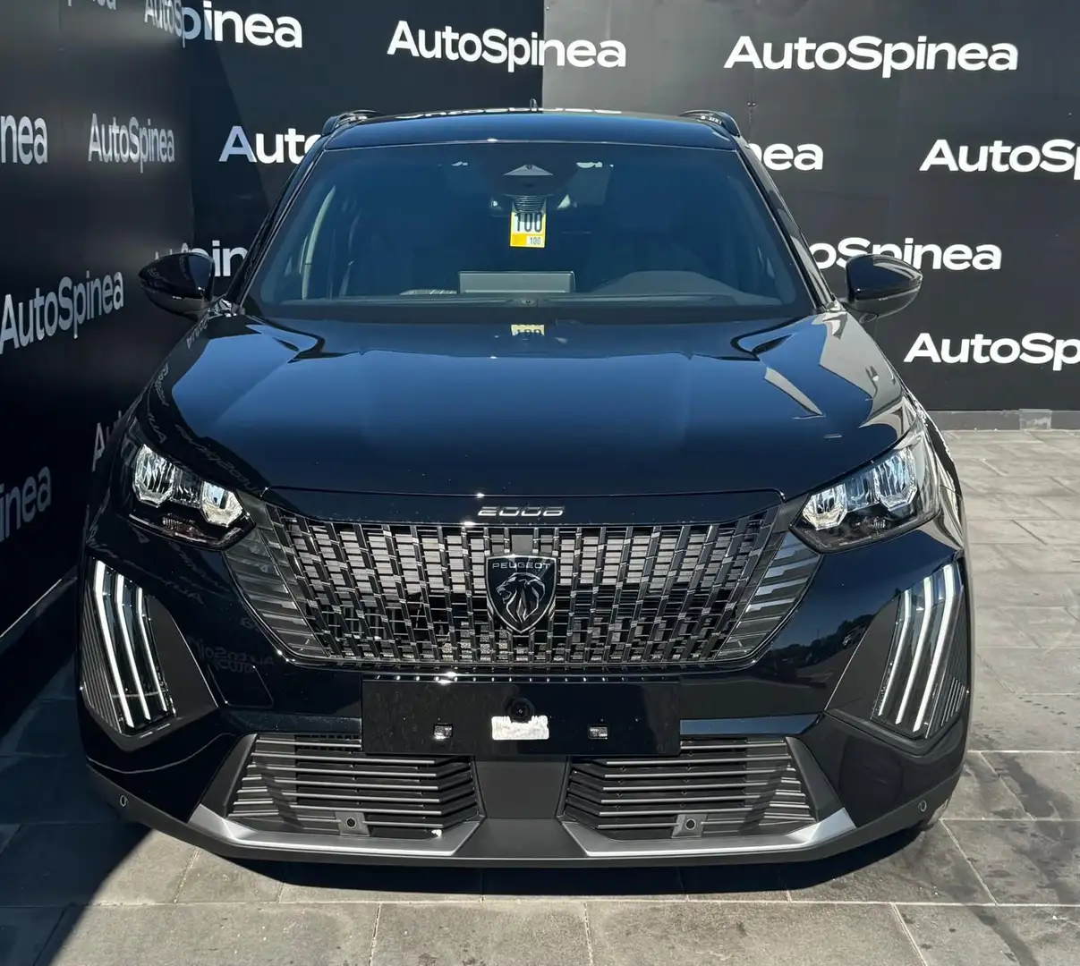 Peugeot 2008 2008 PureTech 100 S&S Allure Noir - 2