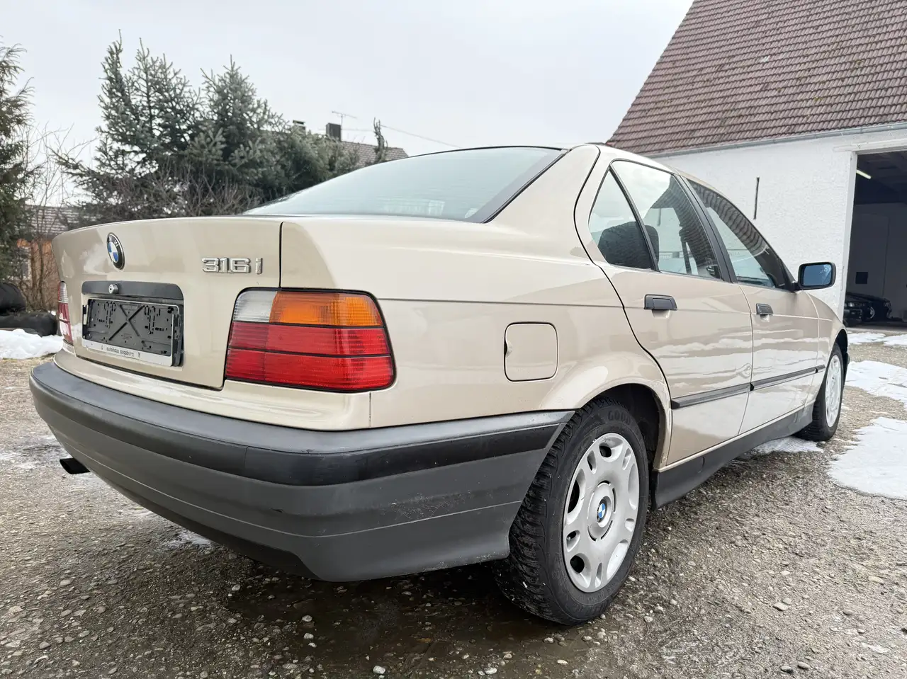BMW 316 i mit H-Zulassung Oldtimer Gutachten TÜV 02/2028, foto 6