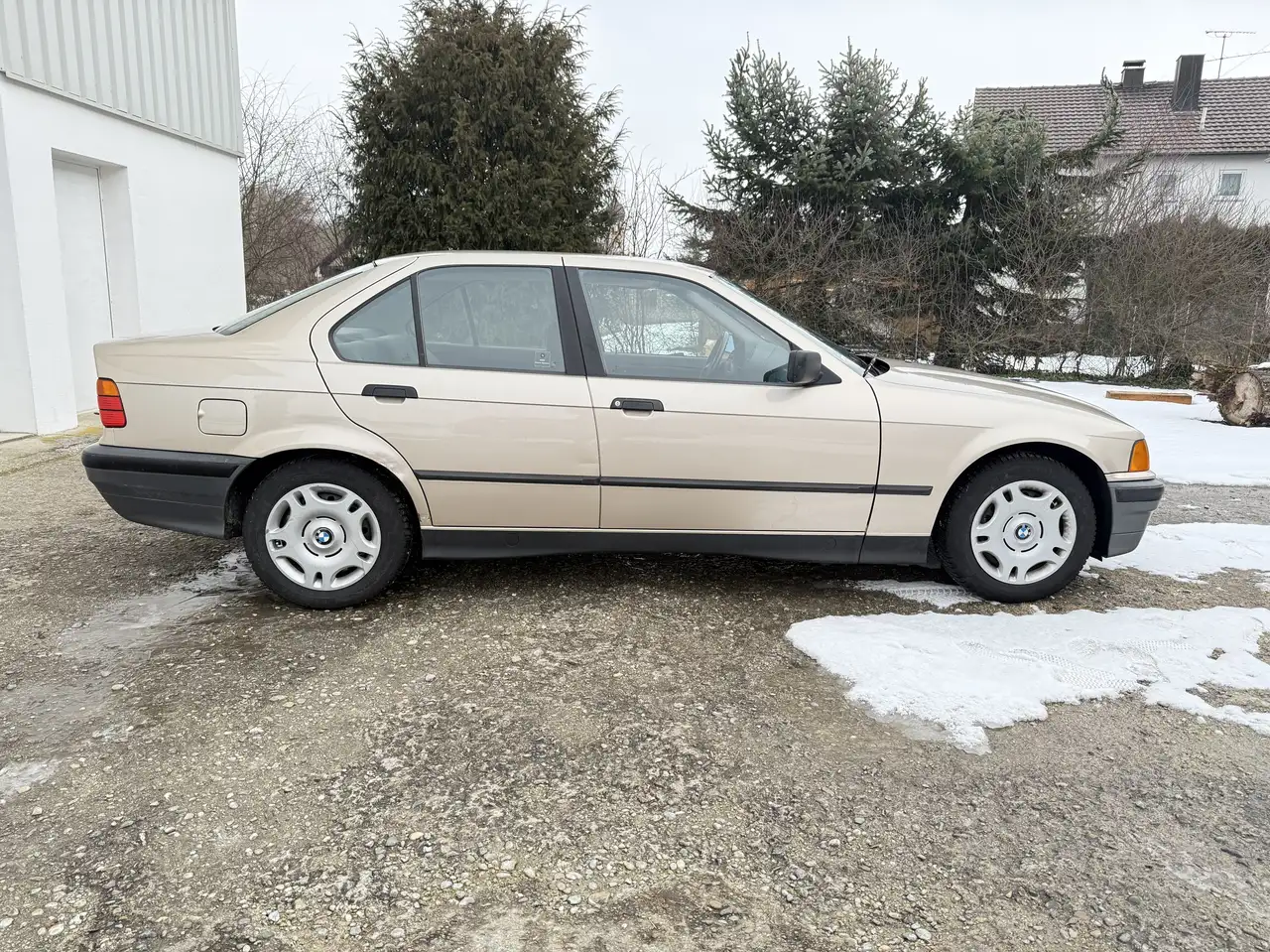 BMW 316 i mit H-Zulassung Oldtimer Gutachten TÜV 02/2028, foto 3