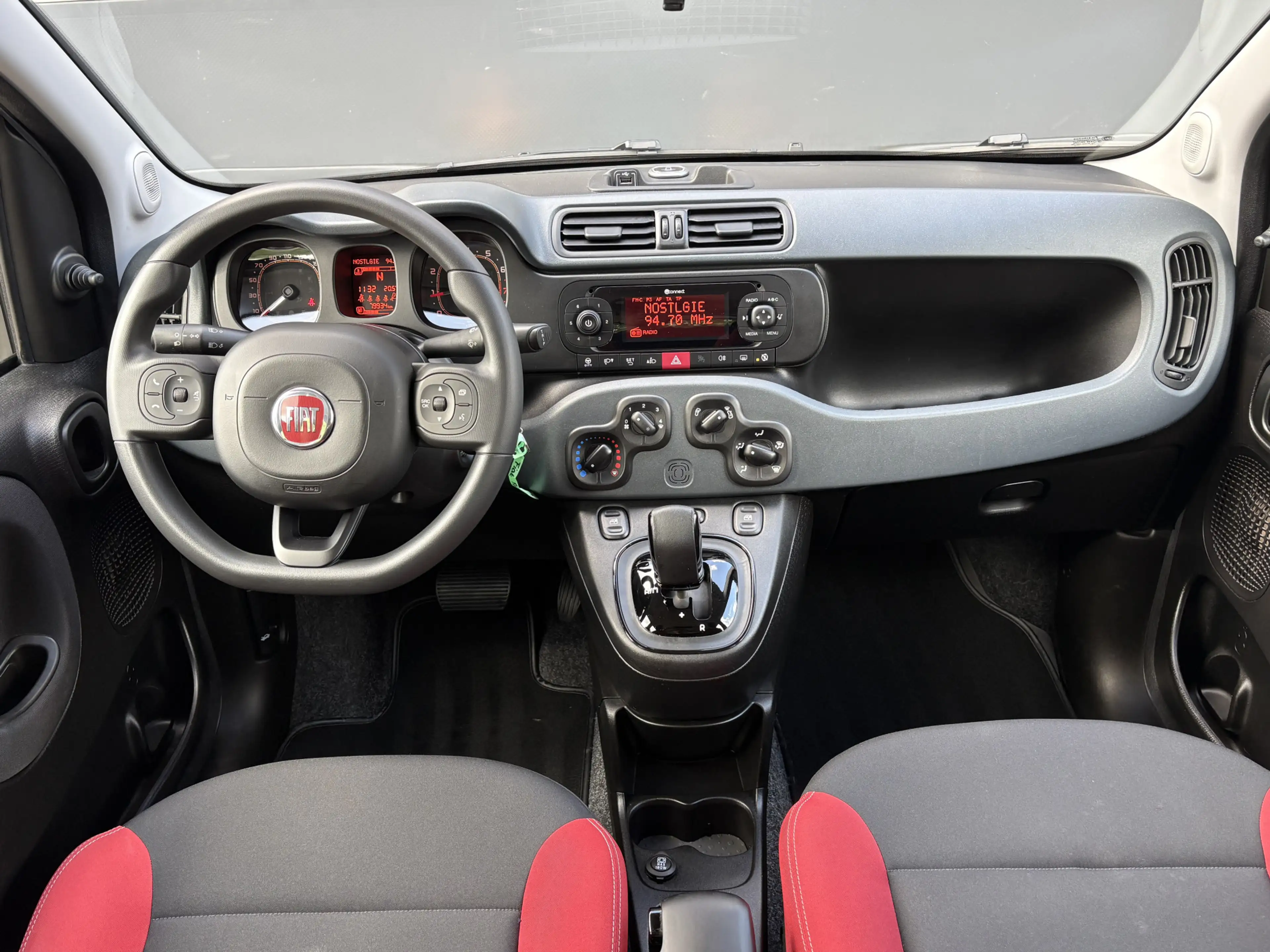 Fiat Panda 0.9 TwinAir Popstar Automaat | Airco | Uconnect | — photo 8