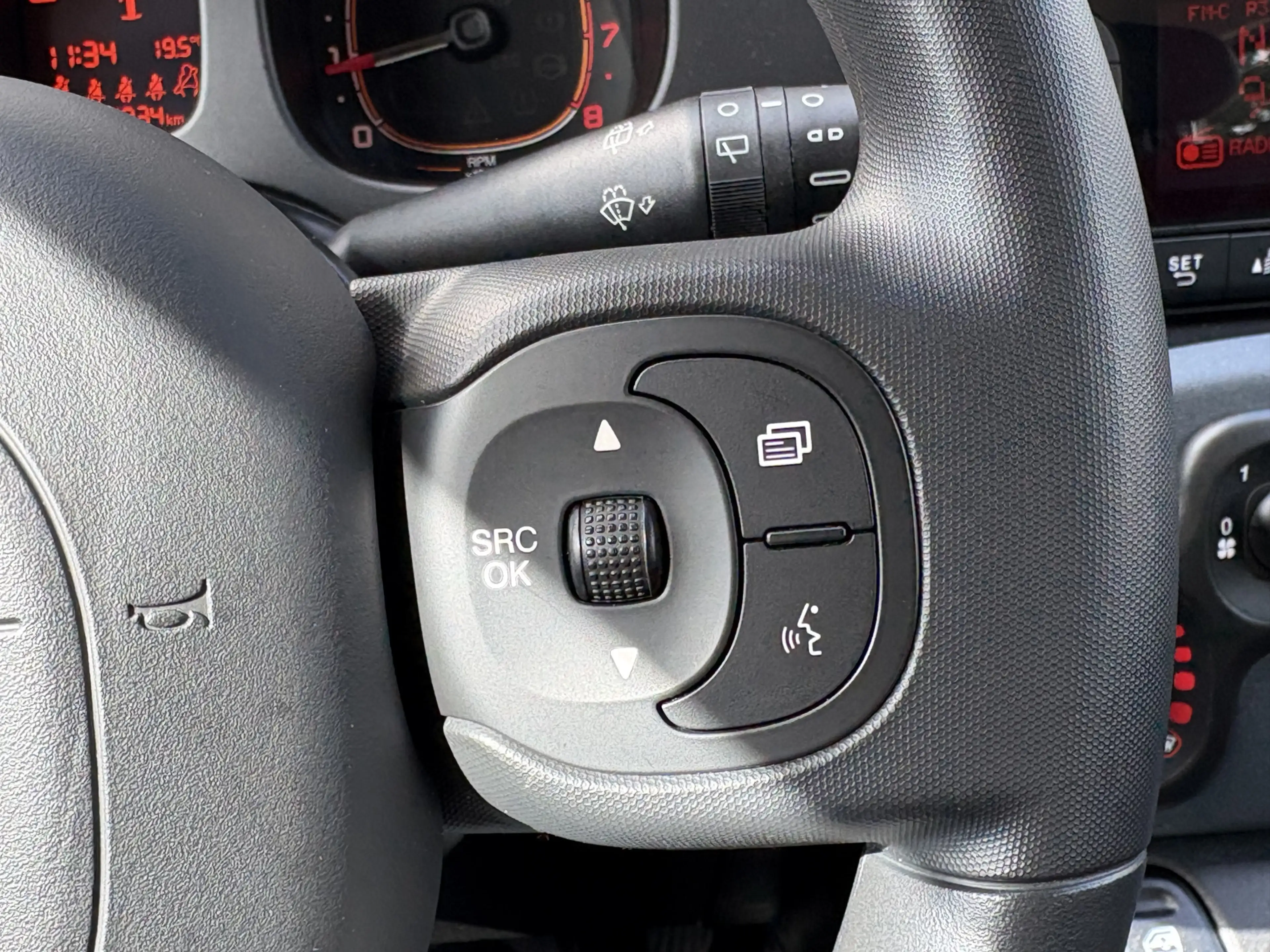 Fiat Panda 0.9 TwinAir Popstar Automaat | Airco | Uconnect | — photo 17