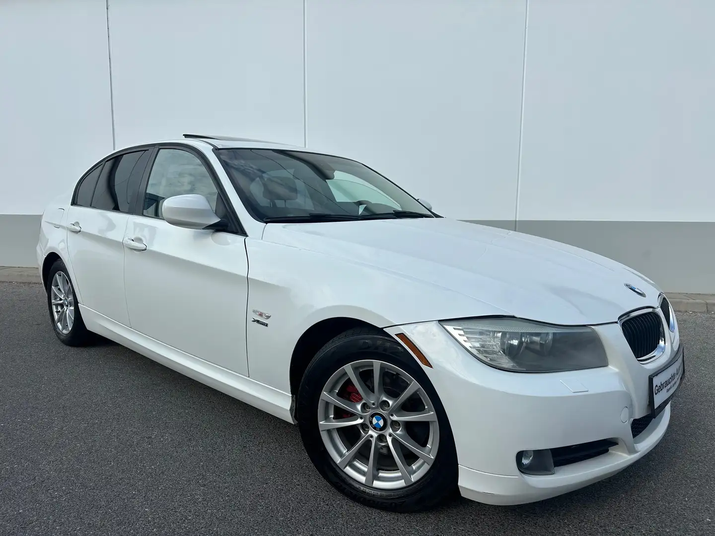 BMW 328 328Xi Aut. // FACELIFT // LEDER // TEMP // Blanc - 1