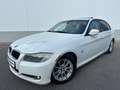 BMW 328 328Xi Aut. // FACELIFT // LEDER // TEMP // Blanc - thumbnail 4
