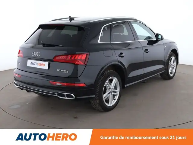 Audi Q5 view 6