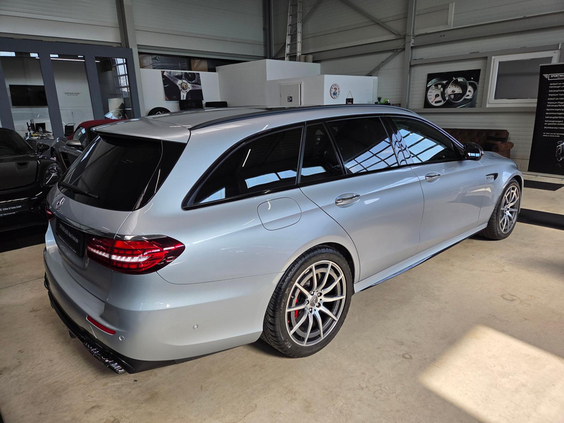 Mercedes-Benz E 63 AMG E 63 S AMG 4Matic /HUD/Burmester/Panorama/*650€ — photo 10