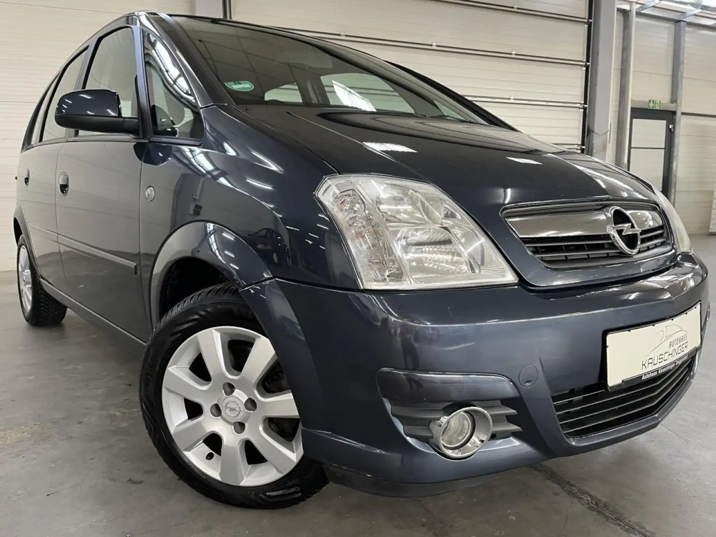 Opel Meriva Edition 1.6 AUTOMATIK BENZIN KLIMA ALUFELGEN Grau - 1