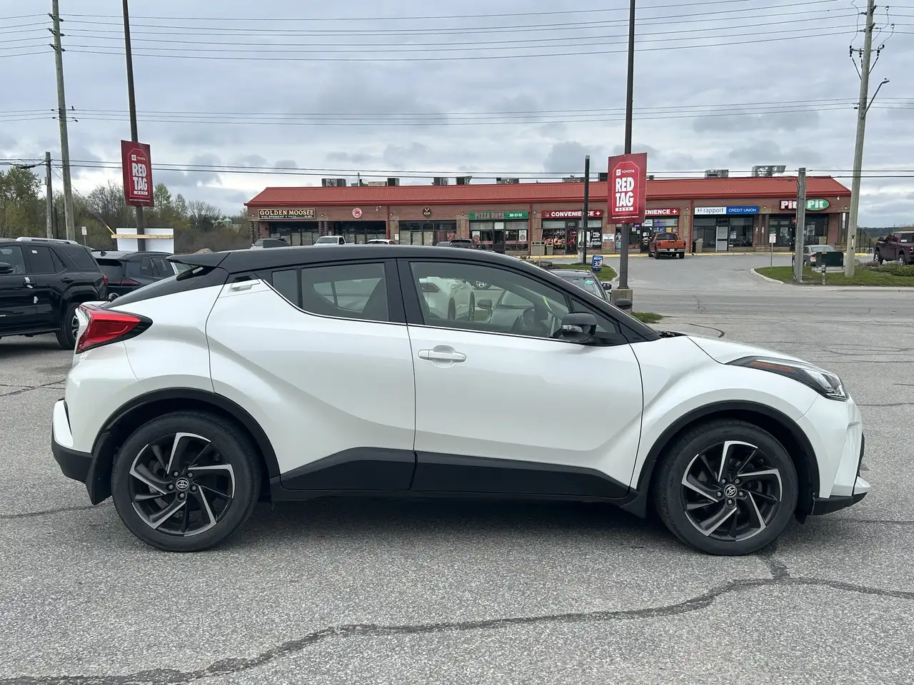 Toyota C-HR снимка Toyota C-HR