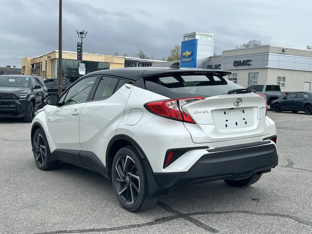Toyota C-HR снимка Toyota C-HR