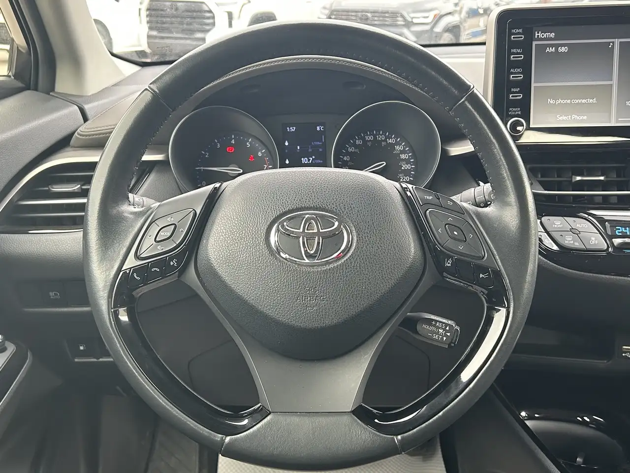 Toyota C-HR снимка Toyota C-HR