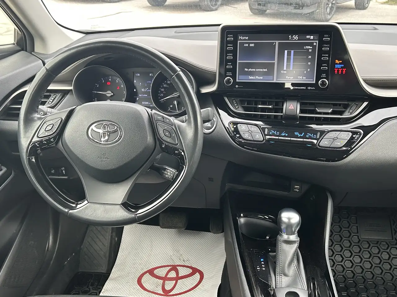 Toyota C-HR снимка Toyota C-HR