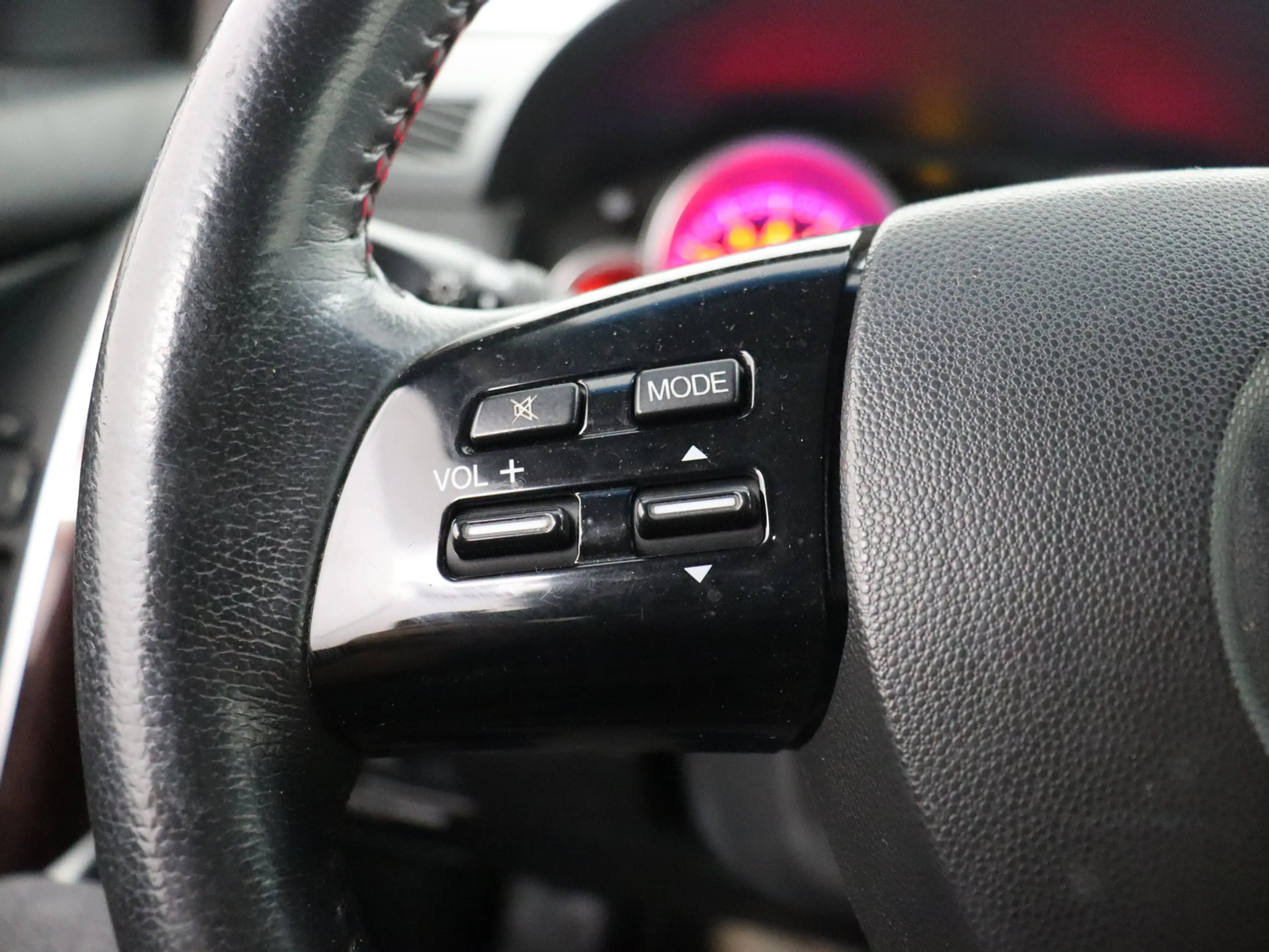 Mazda CX-9 3.7 GT-L trekhaak — photo 26