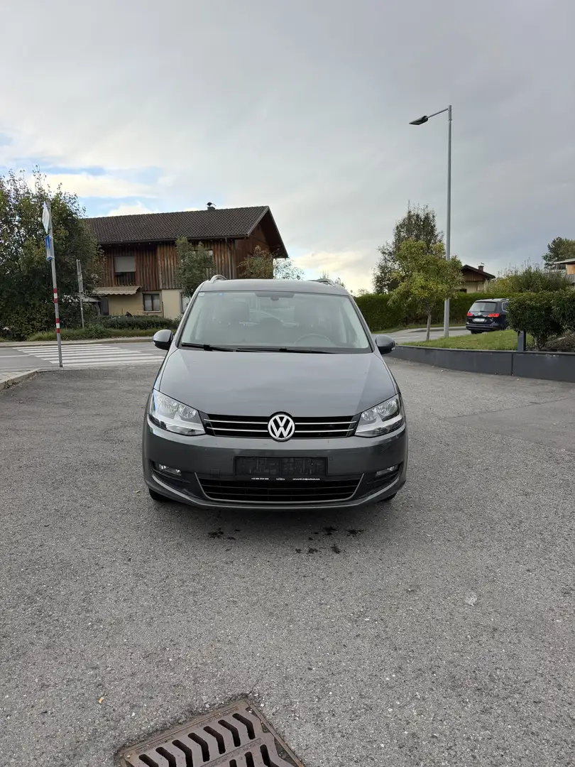 Volkswagen Sharan Comfortline BMT Grau - 2