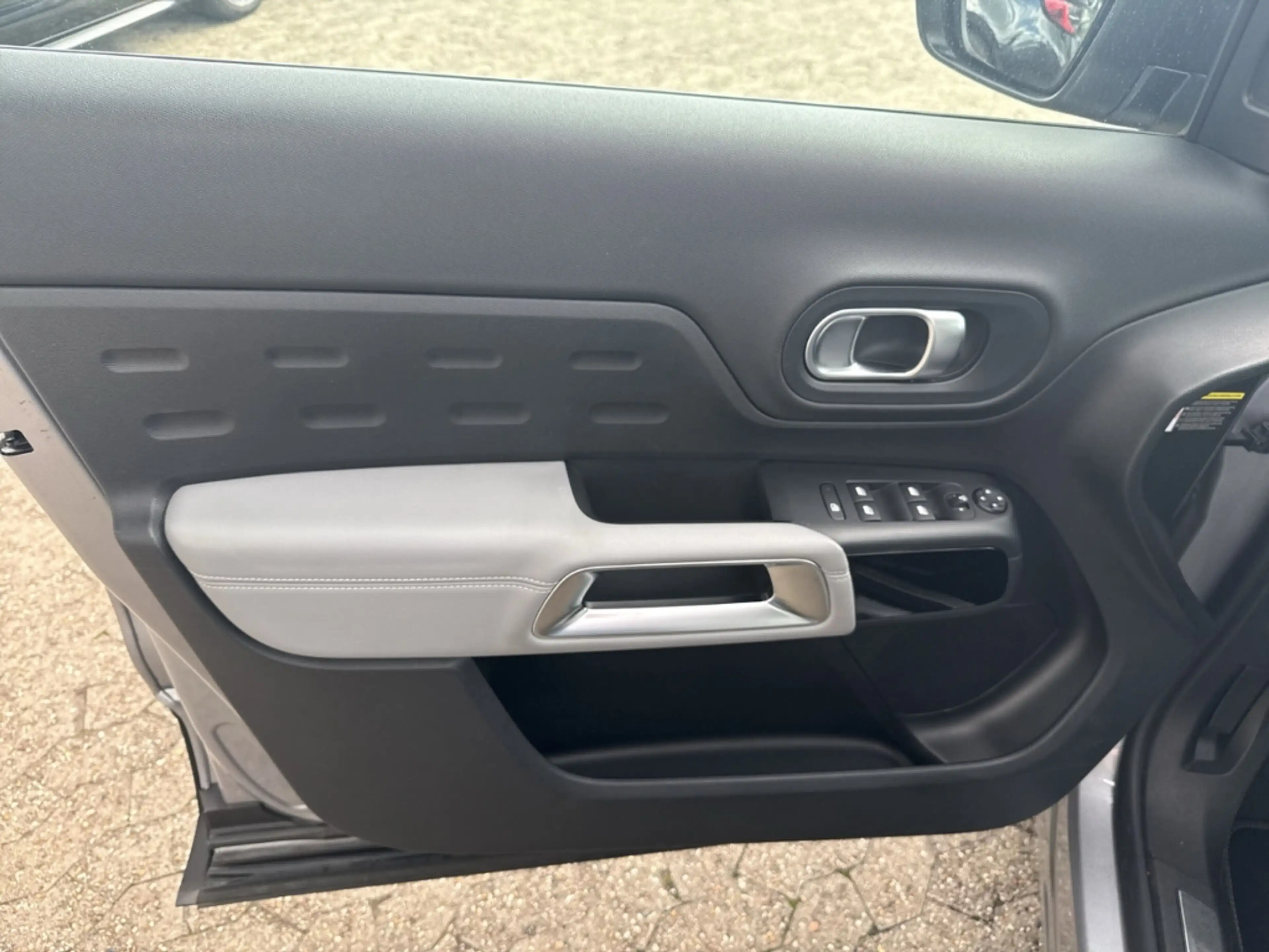 Citroen C5 Aircross C-Series El. Panodach Navi Digitales Cockpit 360 K — photo 13