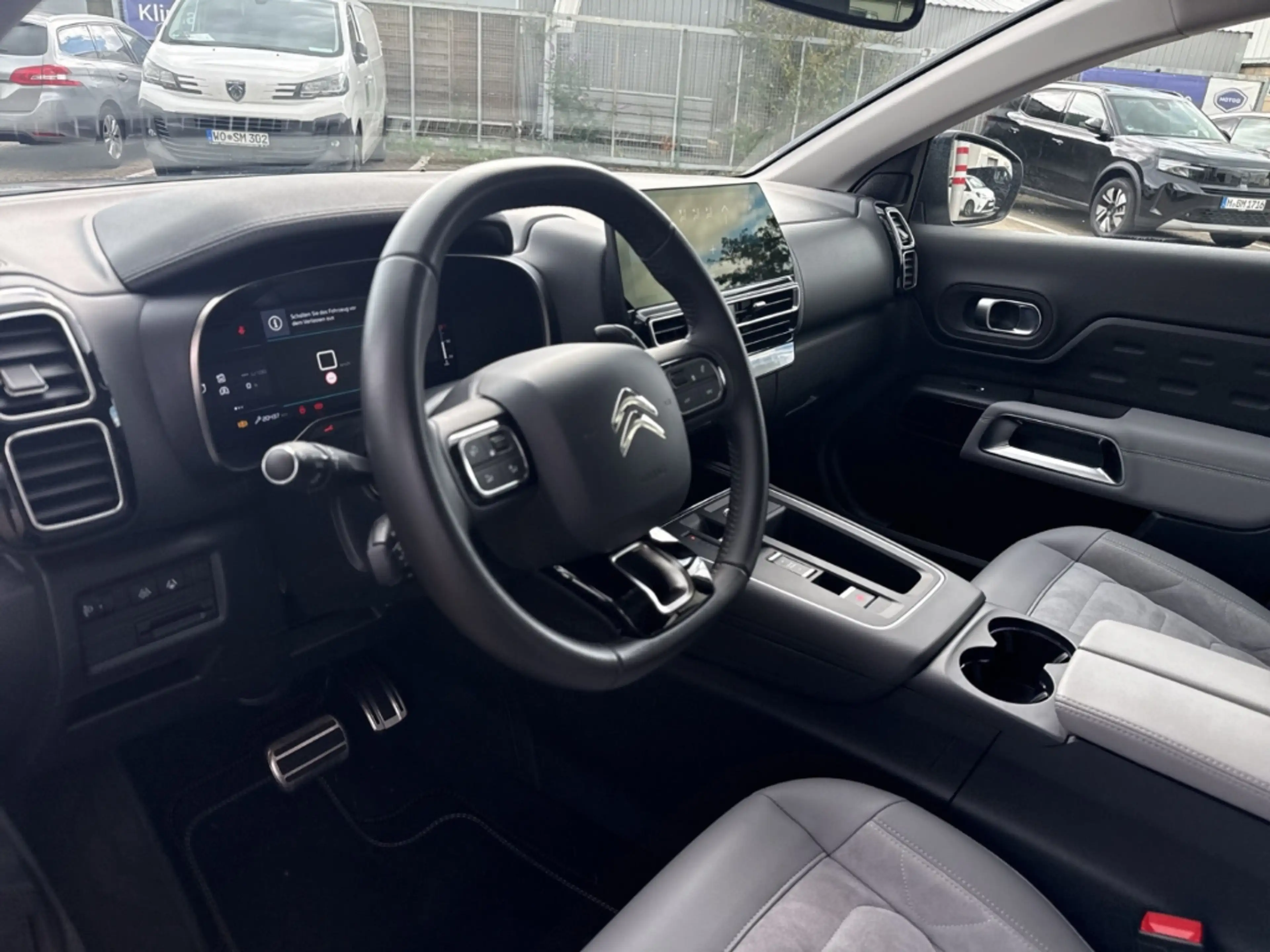 Citroen C5 Aircross C-Series El. Panodach Navi Digitales Cockpit 360 K — photo 11
