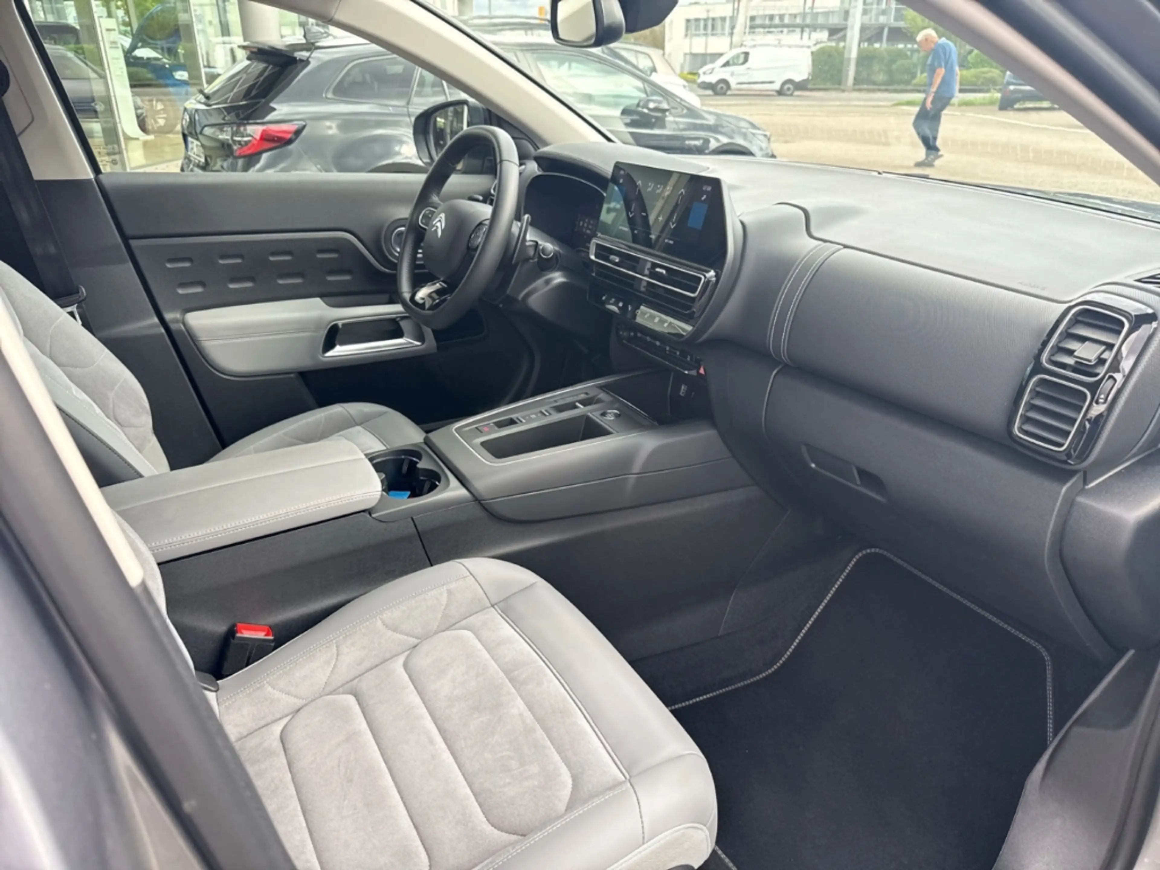 Citroen C5 Aircross C-Series El. Panodach Navi Digitales Cockpit 360 K — photo 12