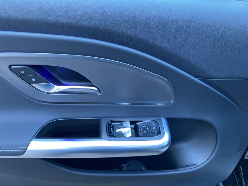 Mercedes-Benz CLA 250 + mit EQ Technologie Shz Mbeam Ambi SHD — photo 9