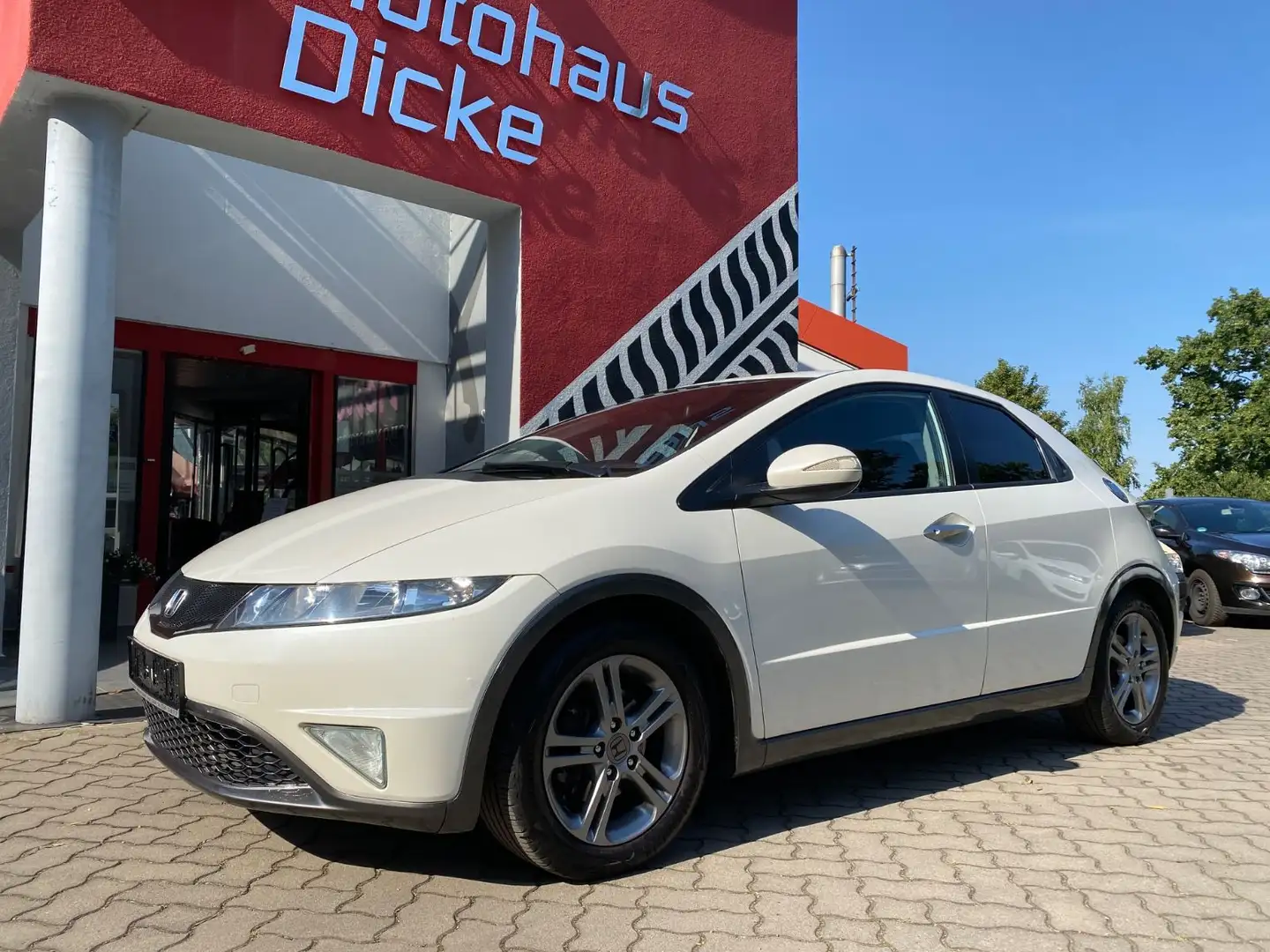 Honda Civic Lim 5-trg 1.4 Sport Klimaautom Tempom PDC Weiß - 1