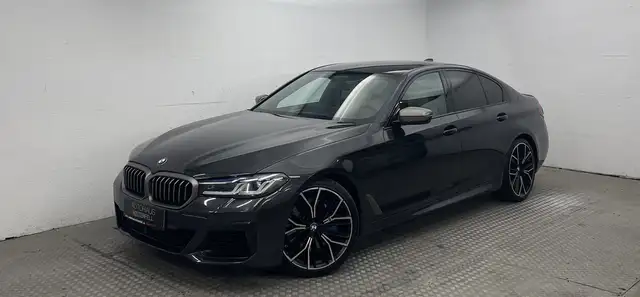 BMW M550 i xDrive LASER+MASSAGE+HUD+H/K+MEMORY+4ZONE