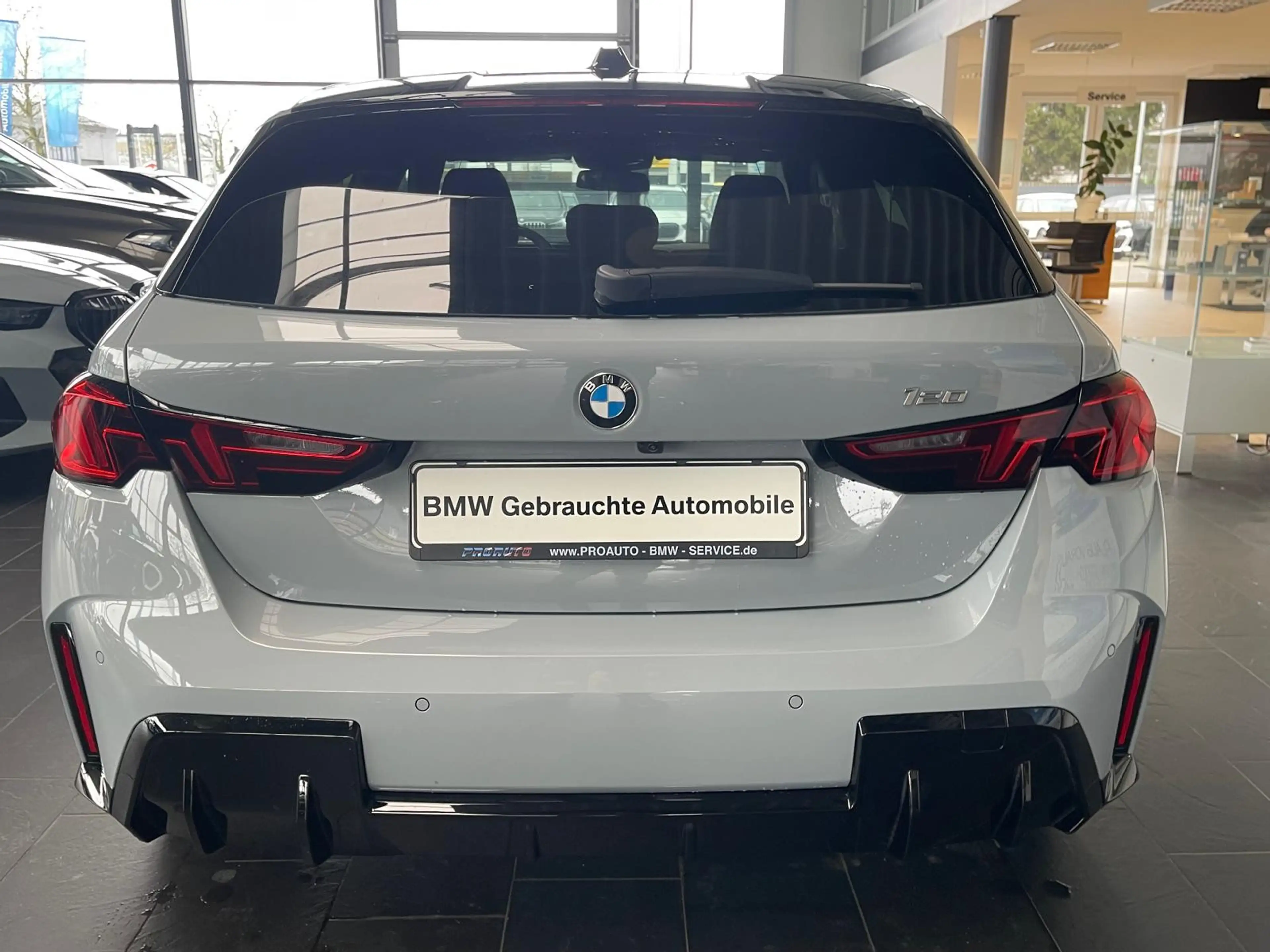 BMW 120 i M Sport Dr.As+/19" — photo 5