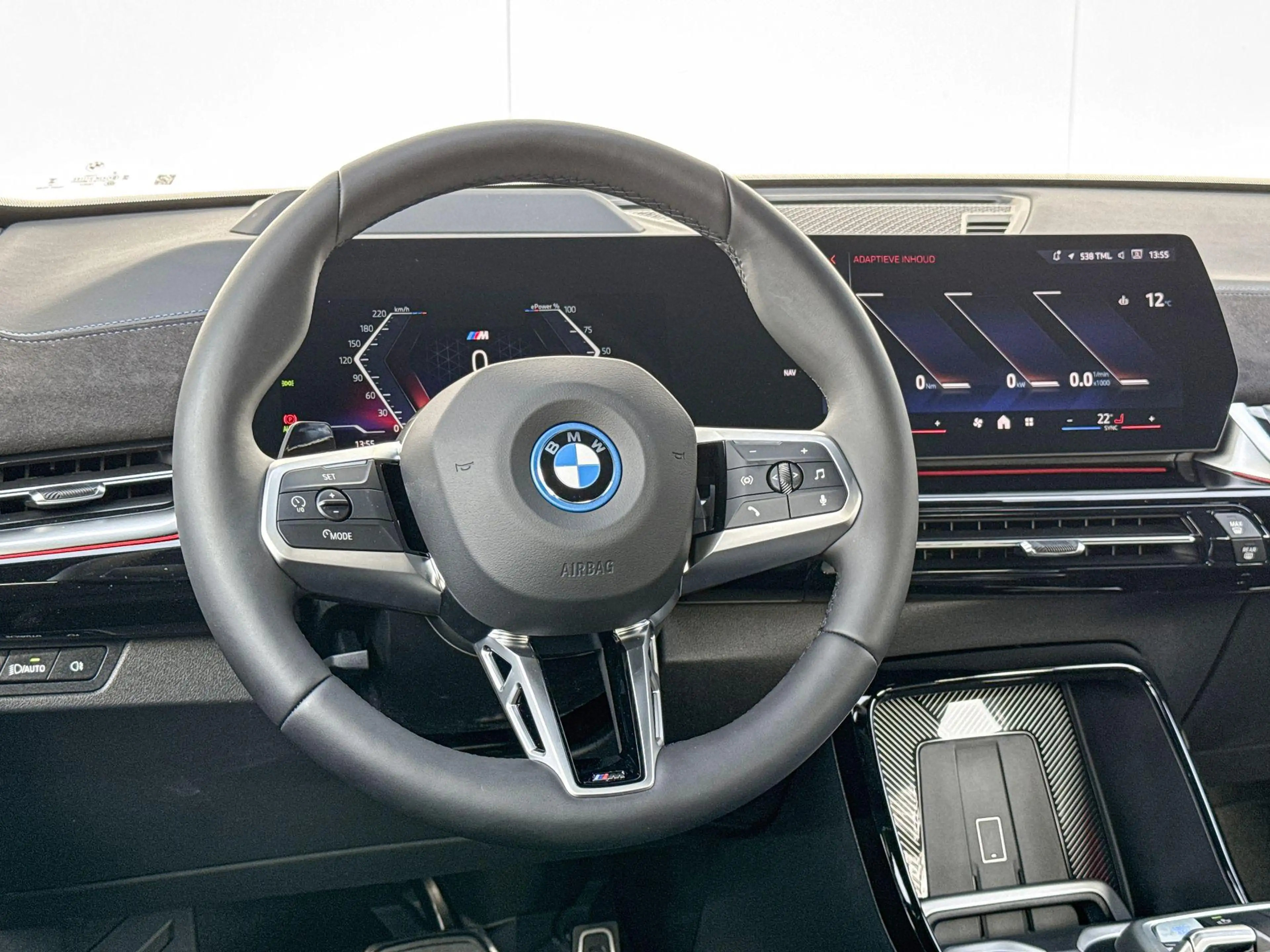 BMW iX2 xDrive30 M Sport Edition | M Sport Pro | Premium P — photo 14