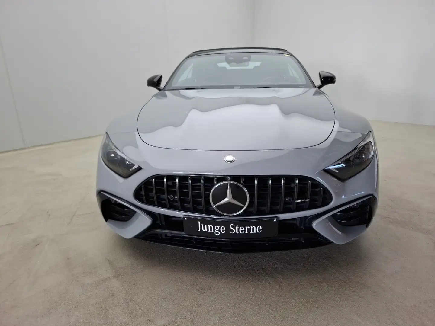 Mercedes-Benz Sonstige SL 43 V8 Styling AMG Night Burmester Distro Navi Grau - 2