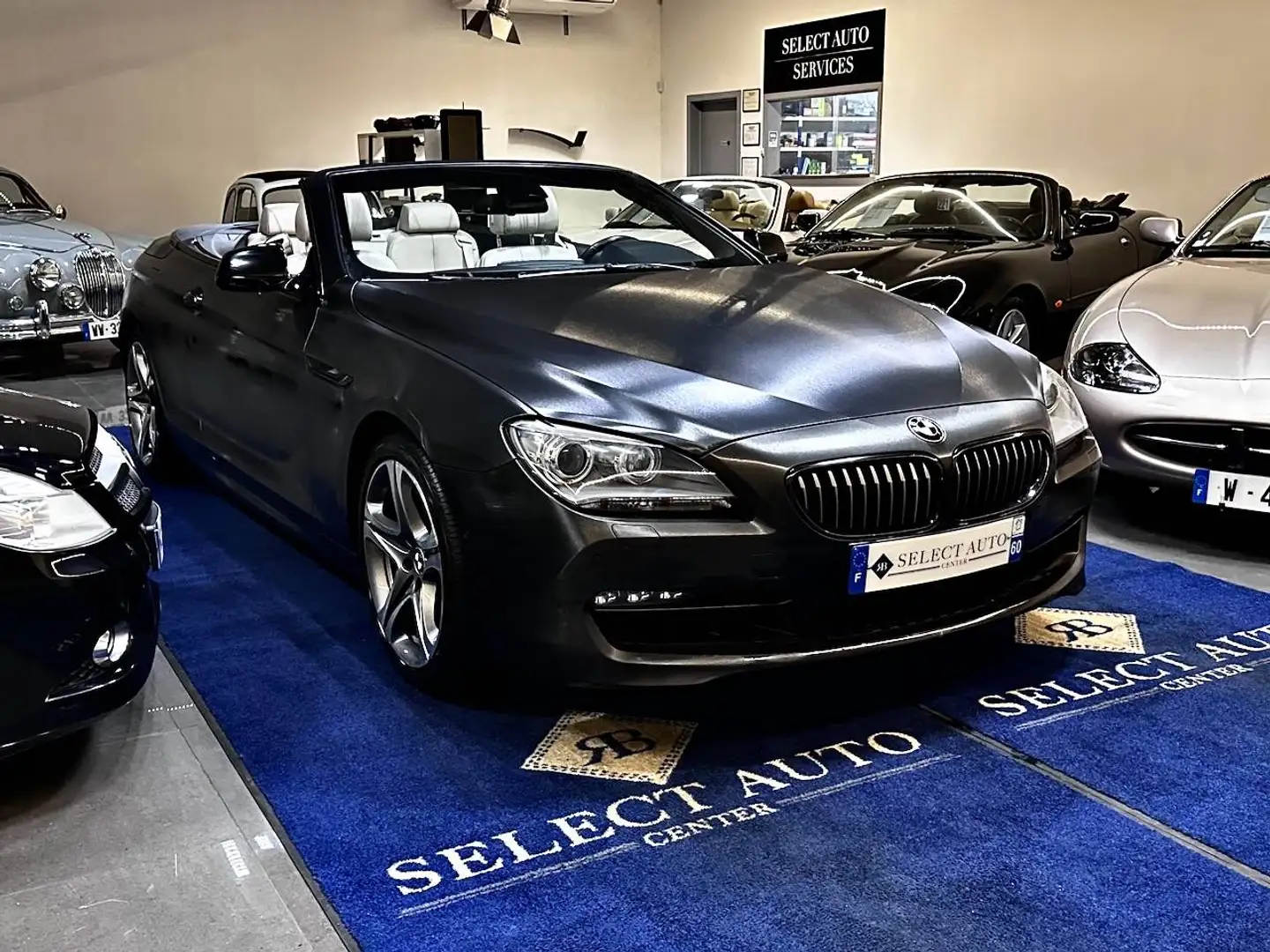 BMW 640 II (F12) 640iA 320ch Exclusive Серый - 2