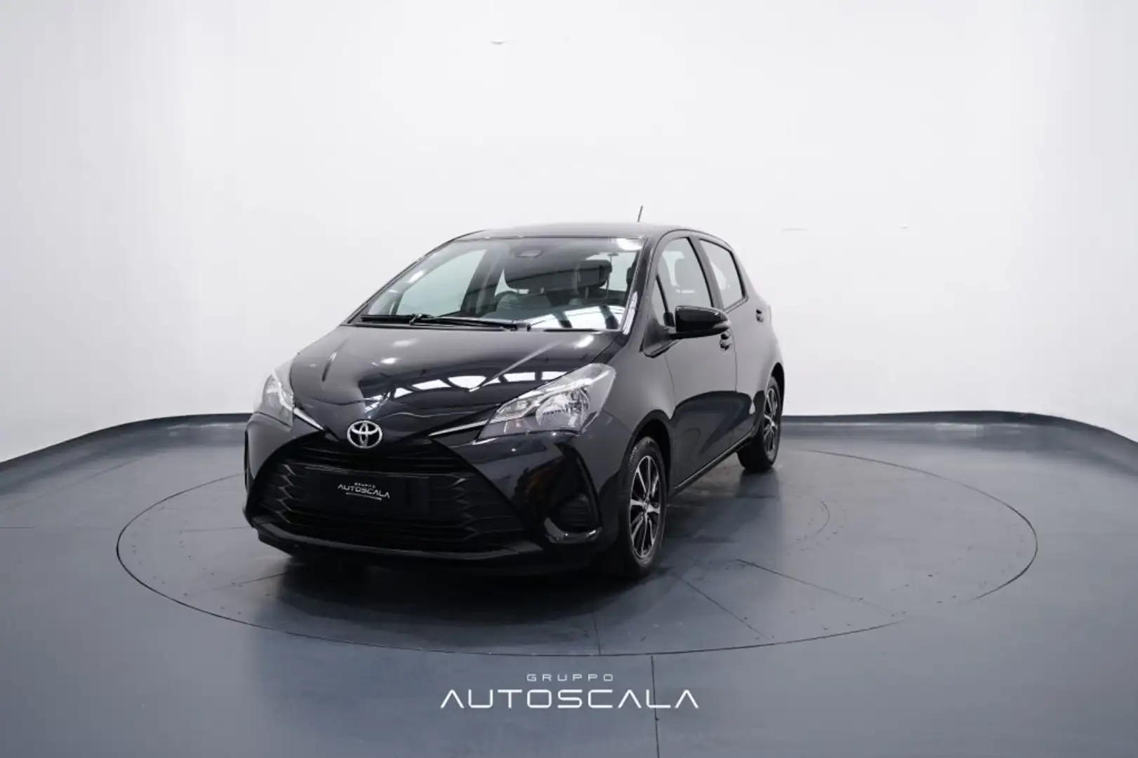 Toyota Yaris 1.0 72cv 5 porte Connect  #Navy Nero - 1