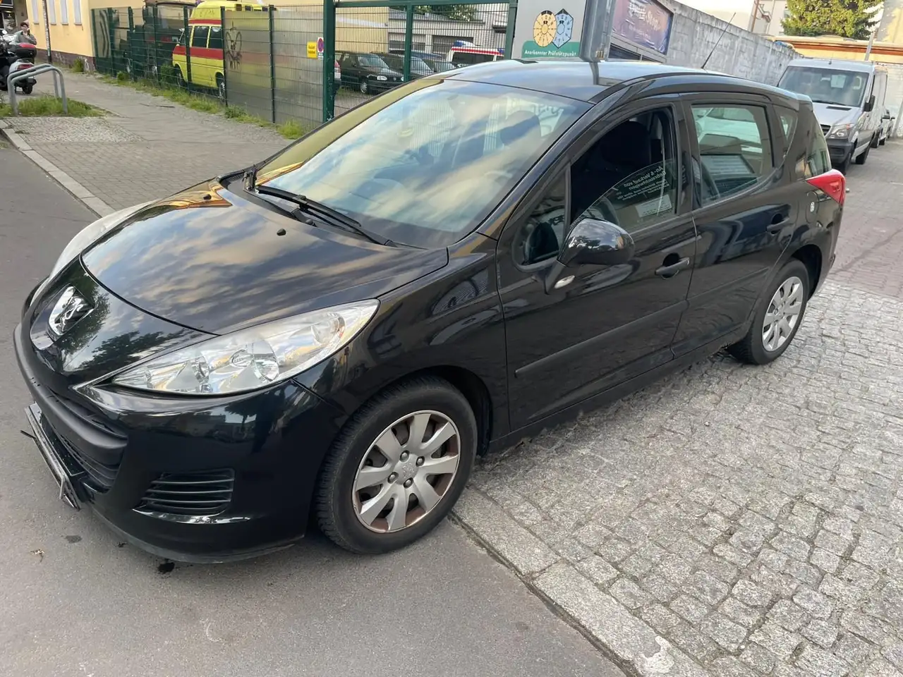 Peugeot 207