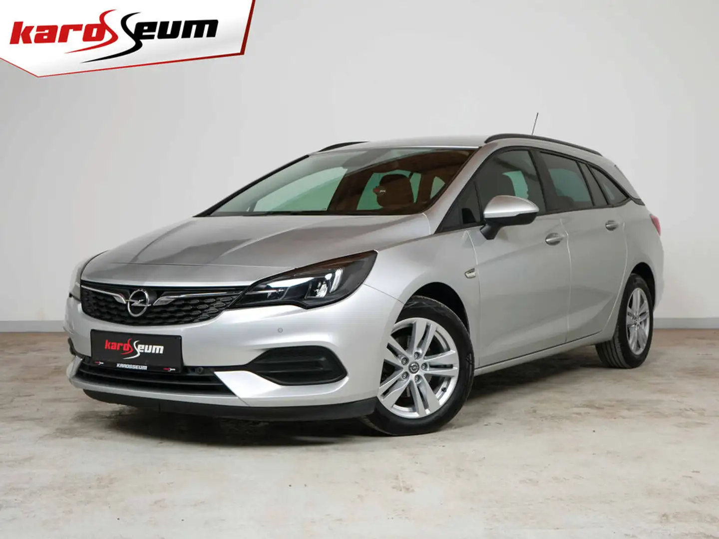 Opel Astra ST 1,5  Autom. *SHZ*beh.-LKR*PDC*LED*USB* Zilver - 1