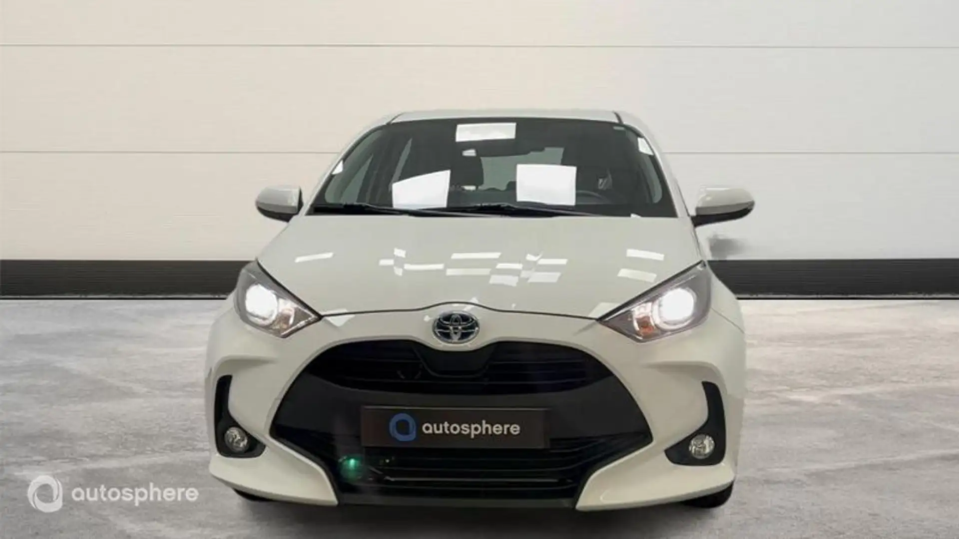 Toyota Yaris 116h Dynamic Business 5p + Programme Beyond Zero Academy MY22 - 2