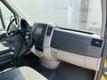 Mercedes-Benz Sprinter 319 3.0 CDI V6 V6 Automaat L2H2 Climate Control Cr Geel - thumbnail 9