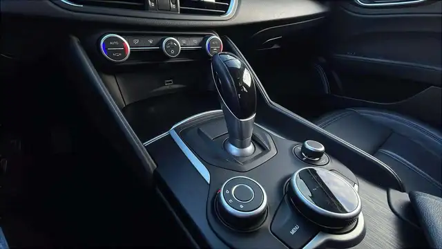 Alfa Romeo Giulia view 14