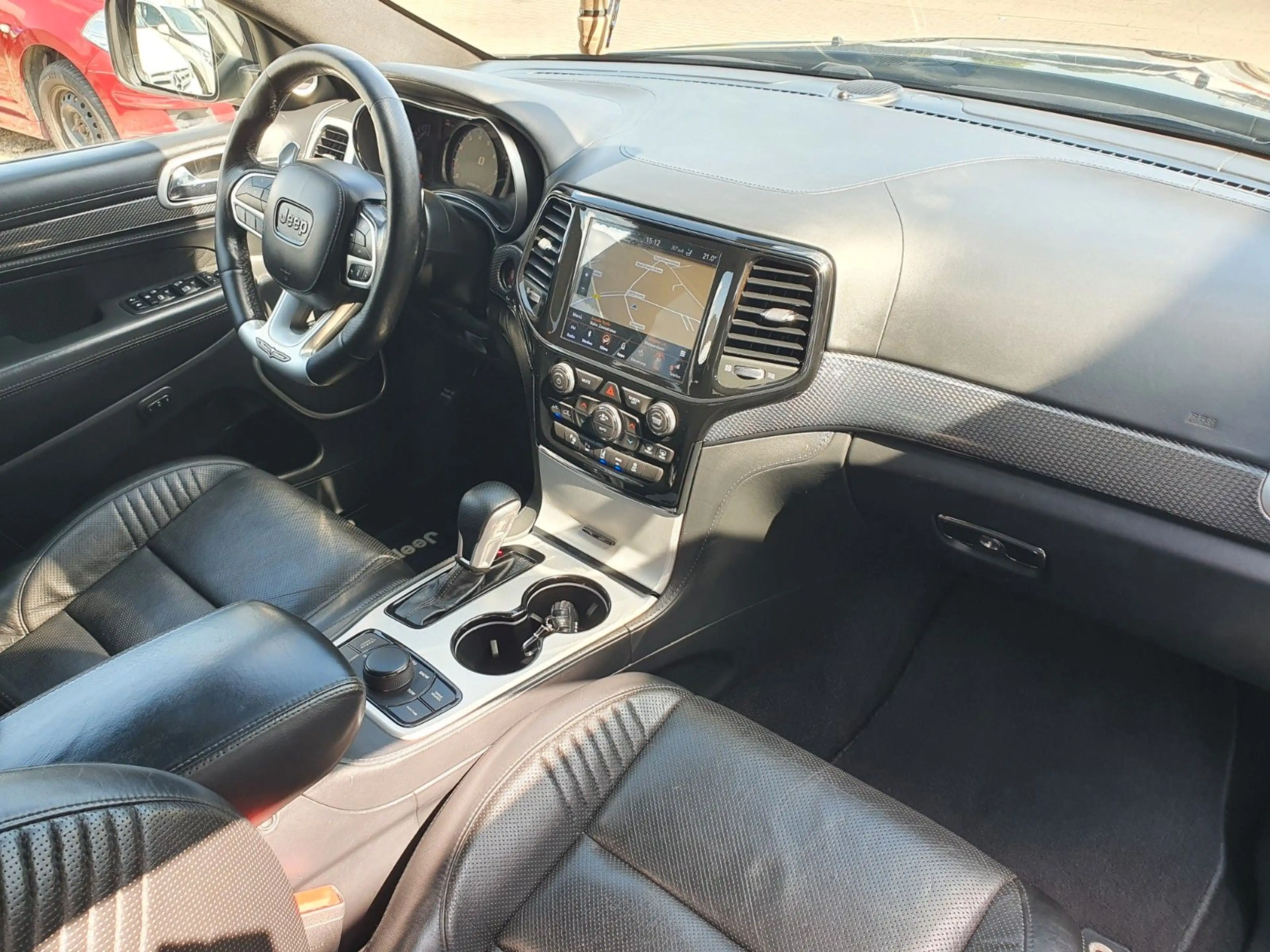 Jeep Grand Cherokee 6.2 V8Trackhawk AHK Panorama 850PS — photo 15