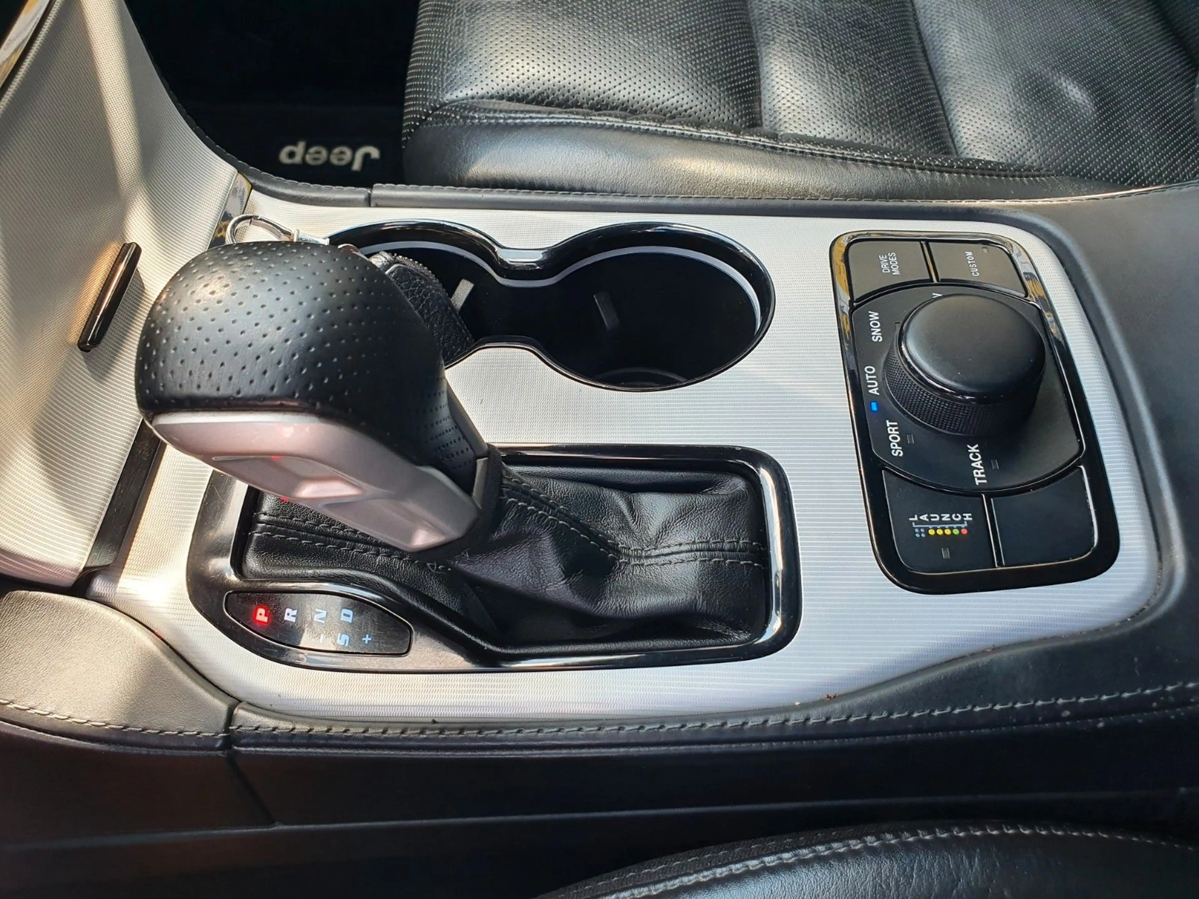 Jeep Grand Cherokee 6.2 V8Trackhawk AHK Panorama 850PS — photo 25