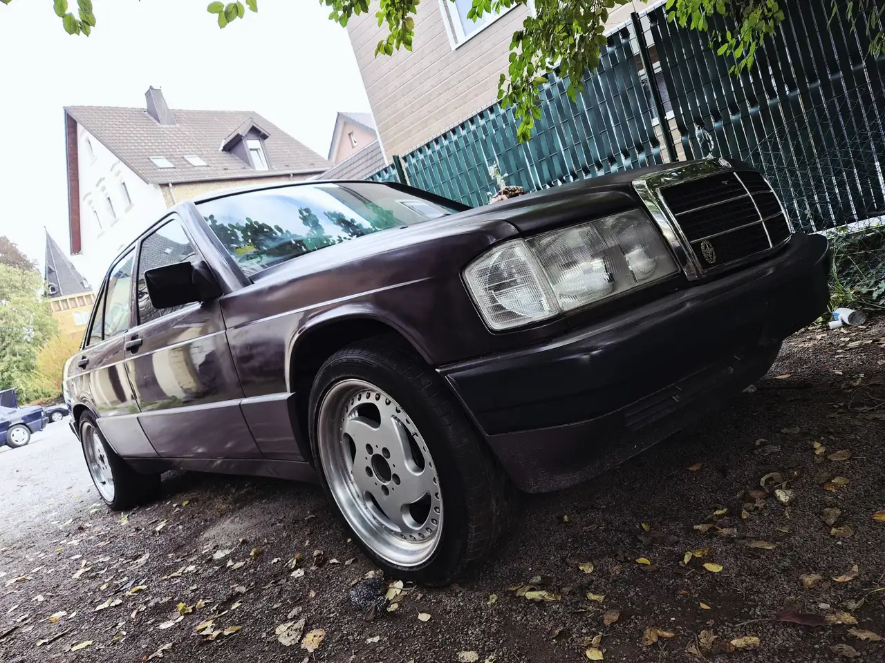 Mercedes-Benz 190 E 1.8, foto 2