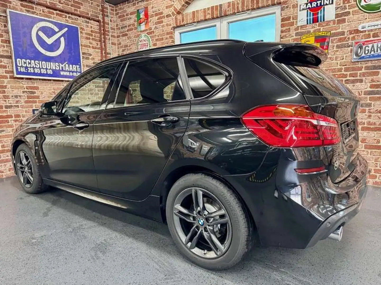 BMW 218 218iA Active Tourer 1.5 140cv Auto M-SPORT Noir - 2