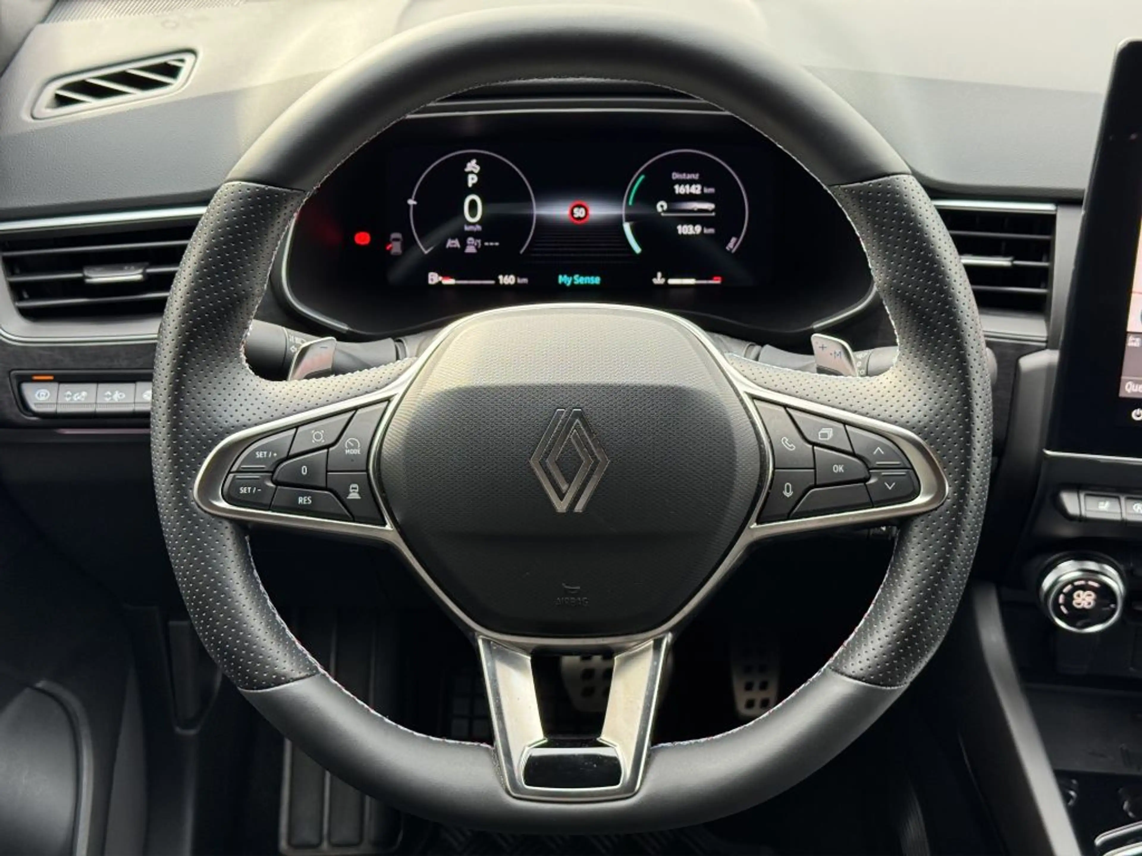 Renault Arkana TCe Mild Hybrid 160 EDC Espirit Alpine — photo 10