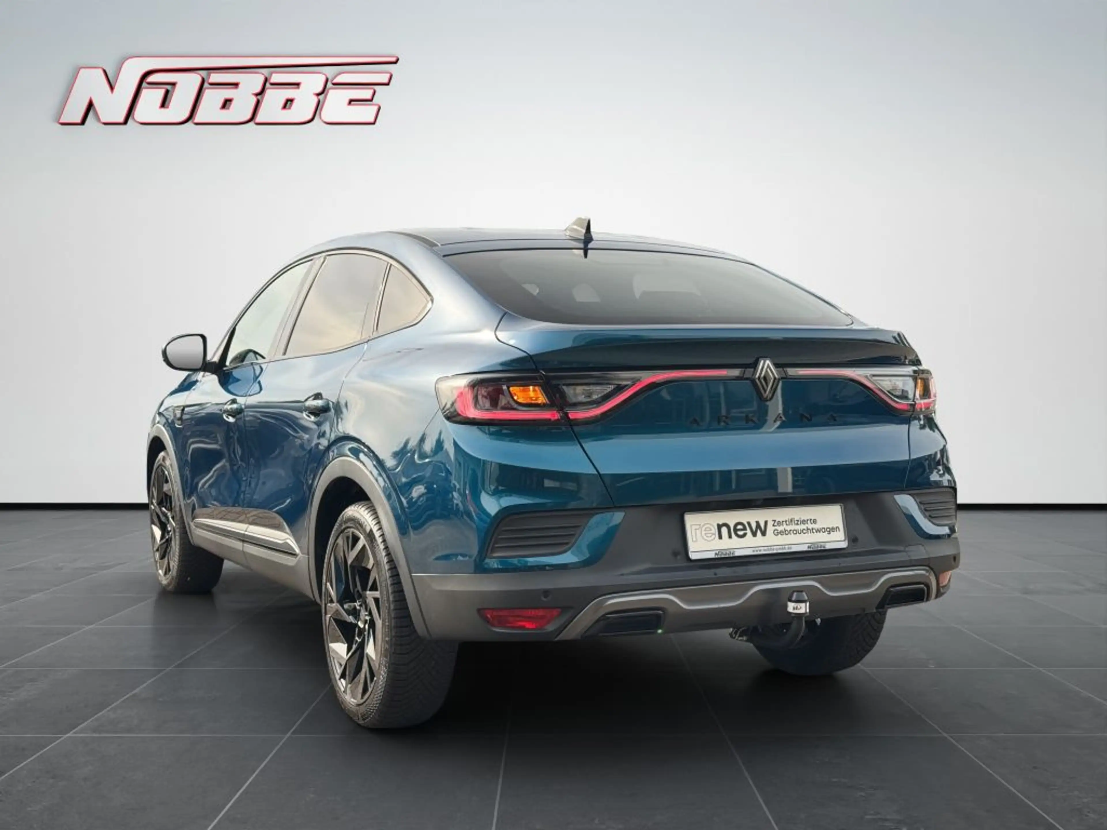 Renault Arkana TCe Mild Hybrid 160 EDC Espirit Alpine — photo 3