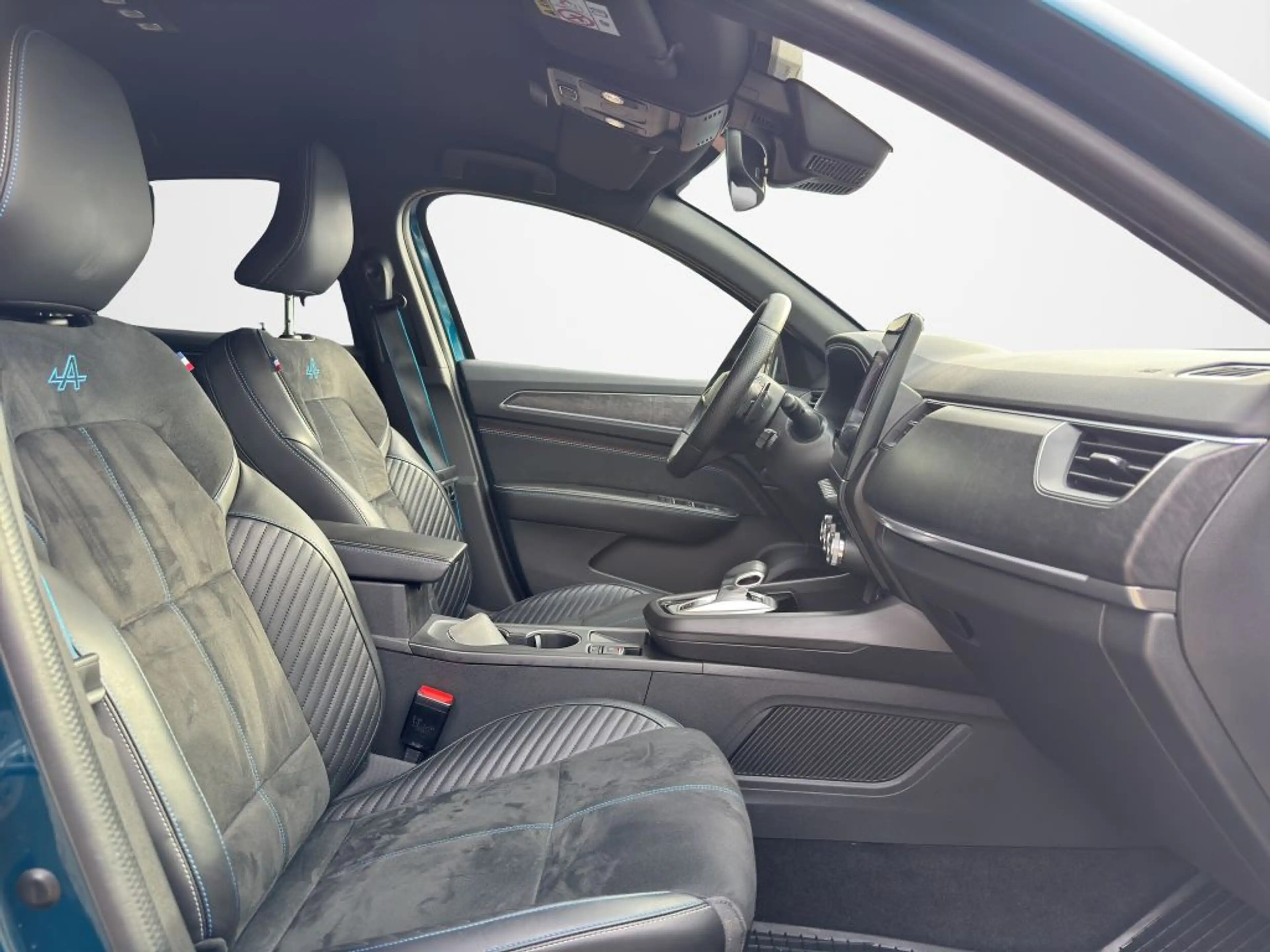 Renault Arkana TCe Mild Hybrid 160 EDC Espirit Alpine — photo 15