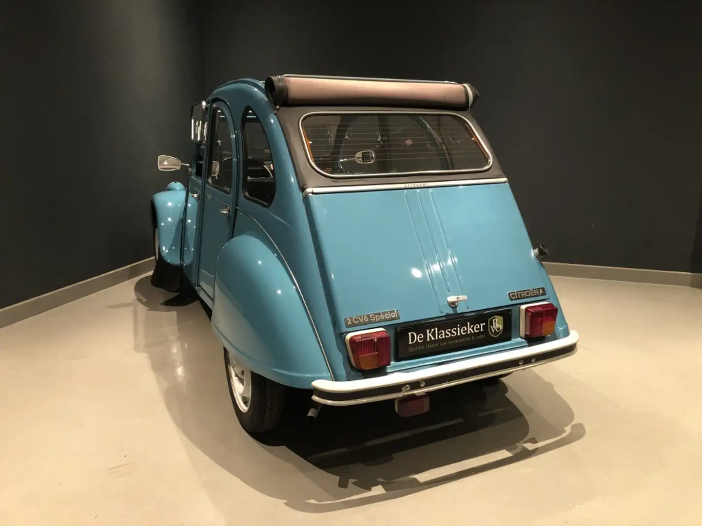 Citroen 2CV 2CV6 Special Azul - 2