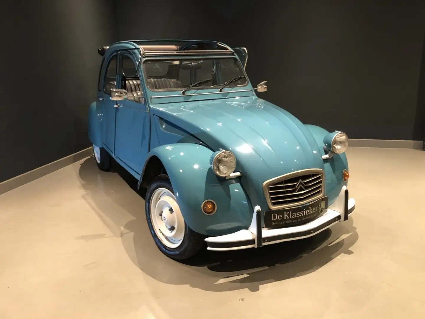 Citroen 2CV 2CV6 Special Azul - 1