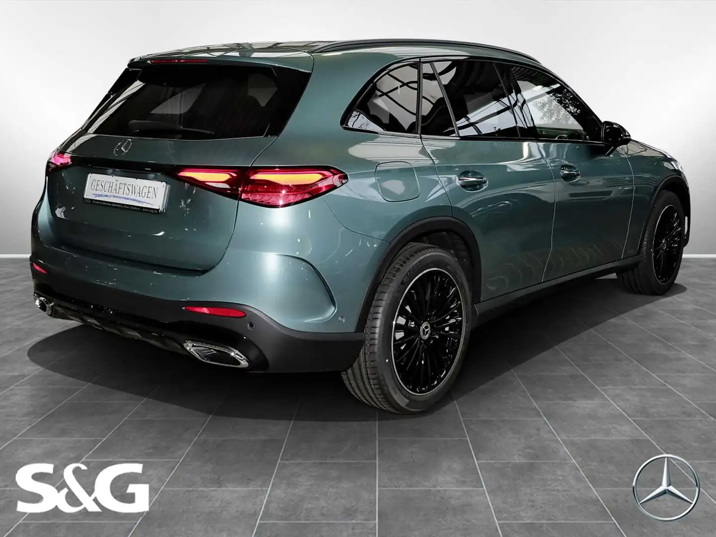 Mercedes-Benz GLC 300 4M AMG MBUX+360°+DIG-LED+Pano+AHK+Night Silber - 2