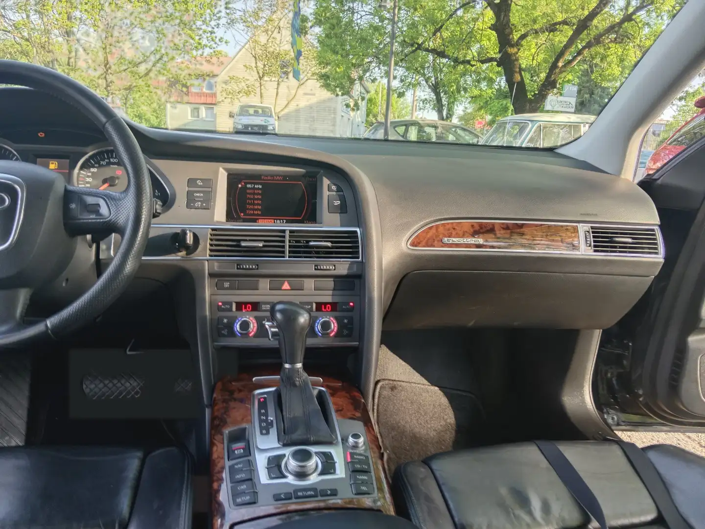 Audi A6 Avant 2.8 V6 Style quattro auto - 2