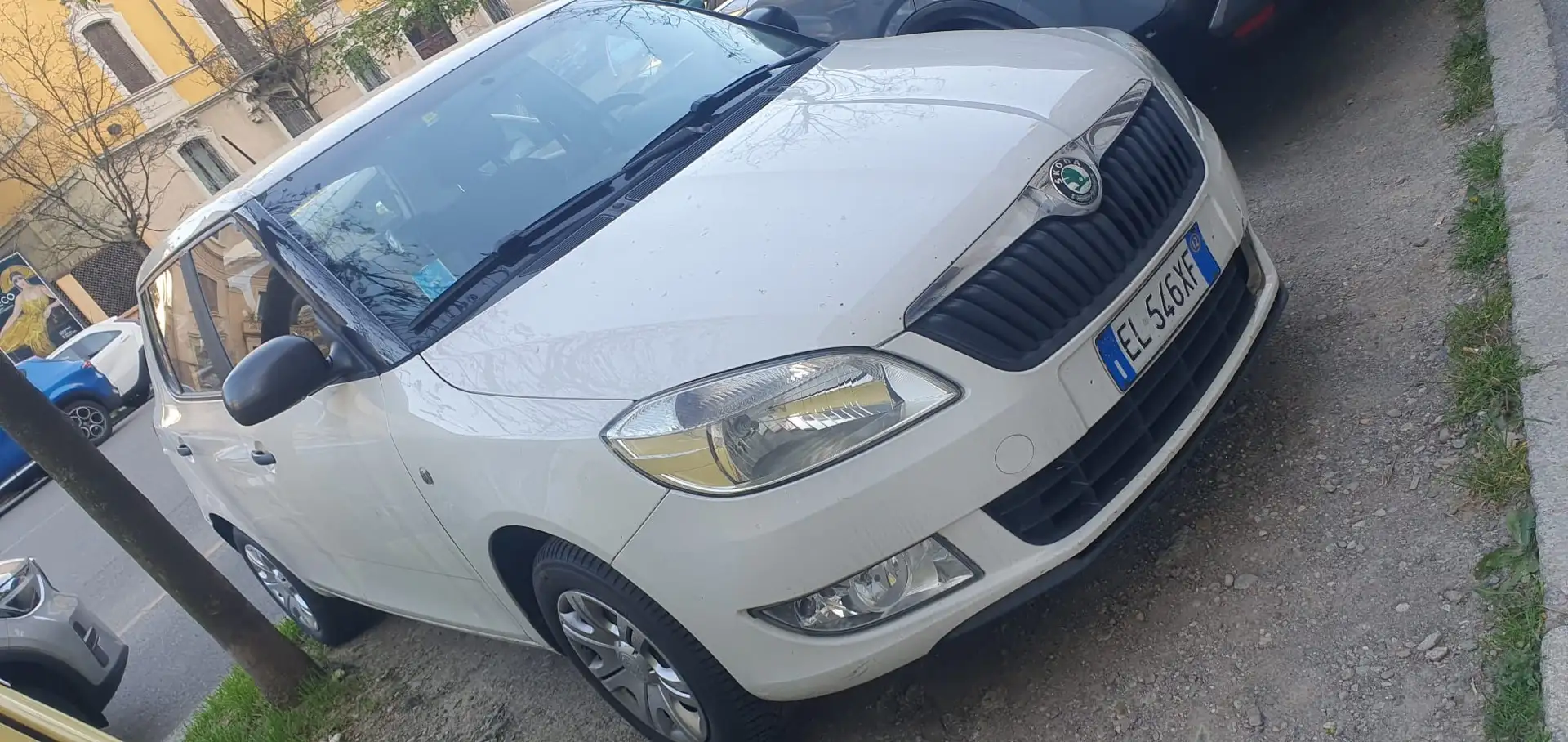 Skoda Fabia Fabia II 2007 Berlina 1.6 tdi cr Active 75cv Bianco - 2